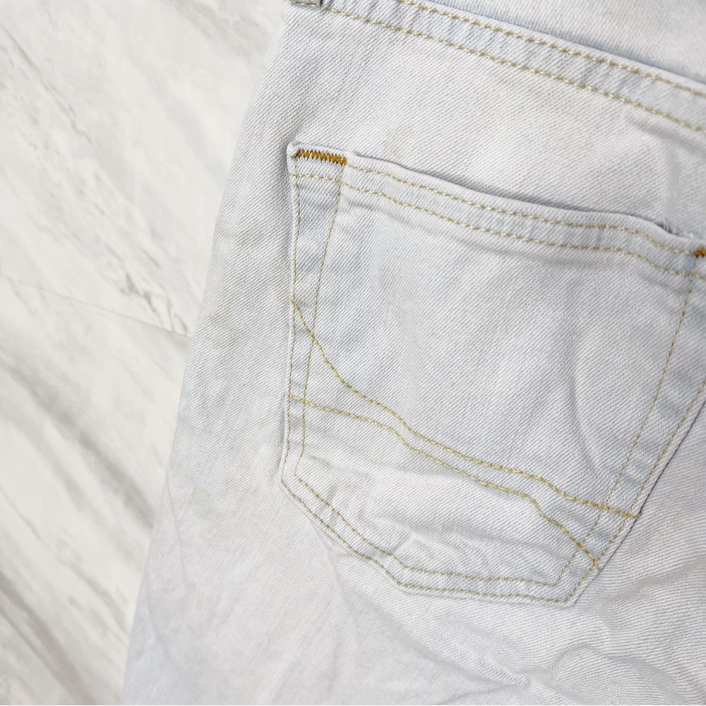 Hollister Skinny Denim Shorts 9’ Size 28 - Picture 5 of 5